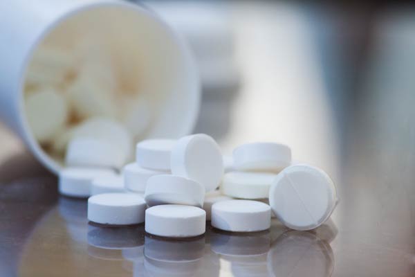 إدمان المهدئات والبنزودايازيبين: دليلك الشامل وطرق العلاج نهائيًا 2025 1 إدمان المهدئات والبنزودايازيبين